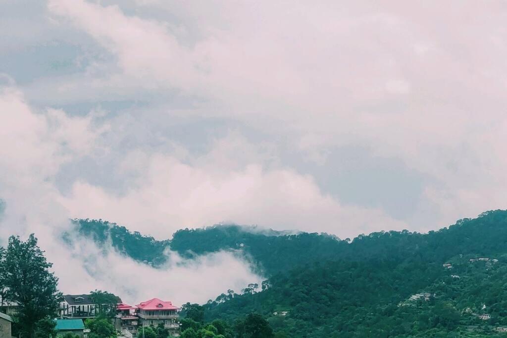 Fairview Wayside Villa Kasauli Exterior foto