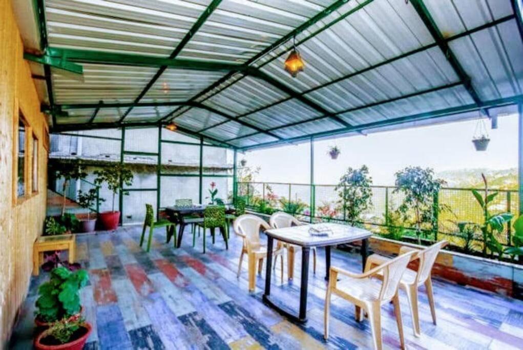 Fairview Wayside Villa Kasauli Exterior foto