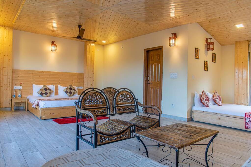 Fairview Wayside Villa Kasauli Exterior foto